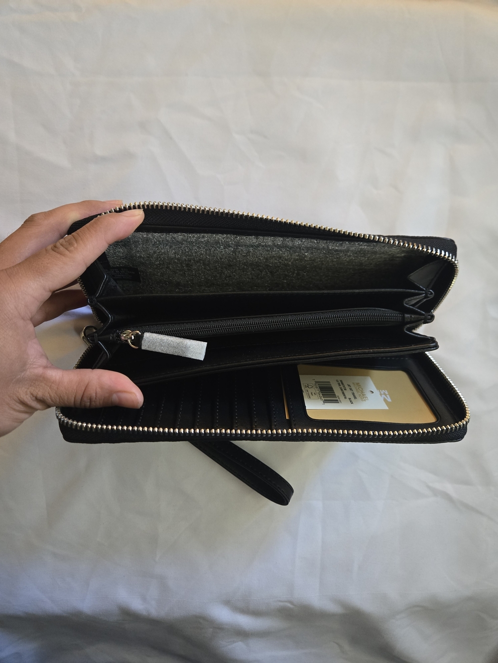 Michael Kors Black and Gold Women's Zip Wristlet Wallet - Picture 5 of 6